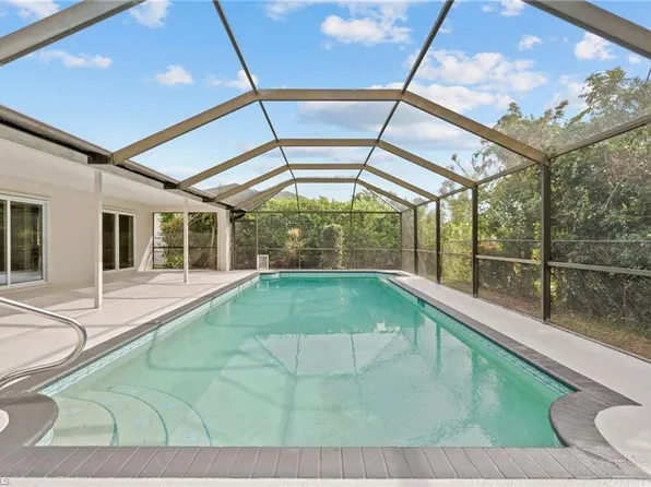 8336 Buena Vista RD, FORT MYERS, FL 33967