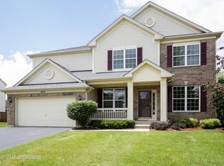 9471 Welsh Ln, Huntley, IL 60142