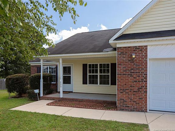 3rd image of 333 Gibson Dr