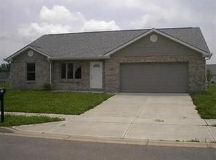 615 Holderman Pl, New Lebanon, OH 45345