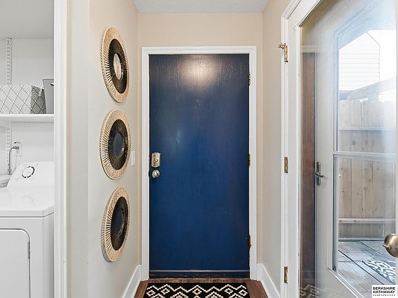 5th image of 134 N 36th St APT 4