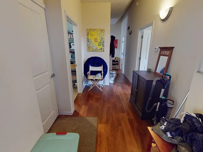 1515 S 39th St — Photo 13
