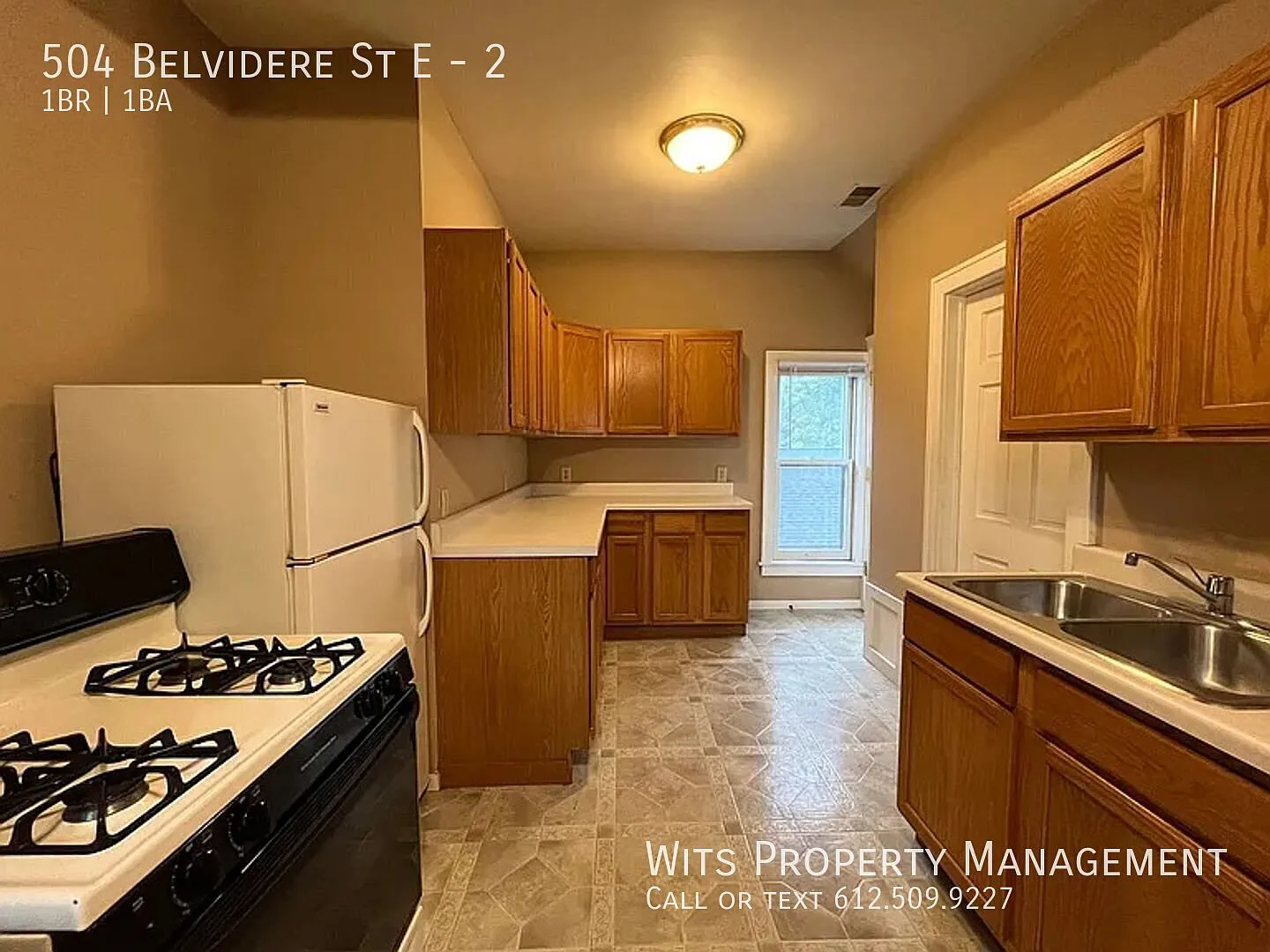 Fantastic 1 Bedroom in Desirable St. Paul Neighborhood — Photo 2
