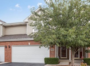 16106 Golfview Dr, Lockport, IL 60441