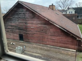 415 56th St, Clarendon Hills, IL 60514