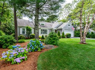 23 Eagle Ln, Cotuit, MA 02635