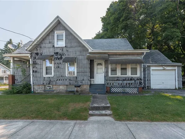 725 Bay St, Rochester, NY 14609