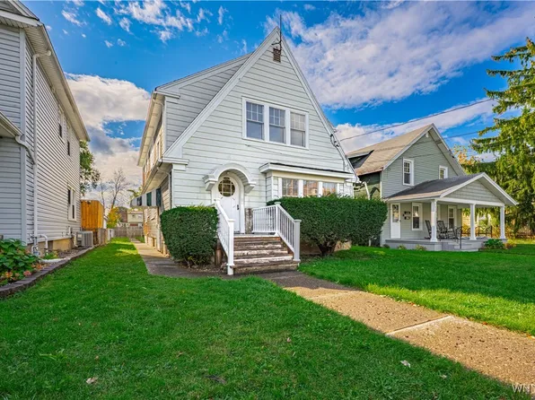 2443 Pierce Ave, Niagara Falls, NY 14301