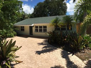 2446 Grove St, Sarasota, FL 34239