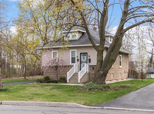 113 Baker St, Webster, NY 14580
