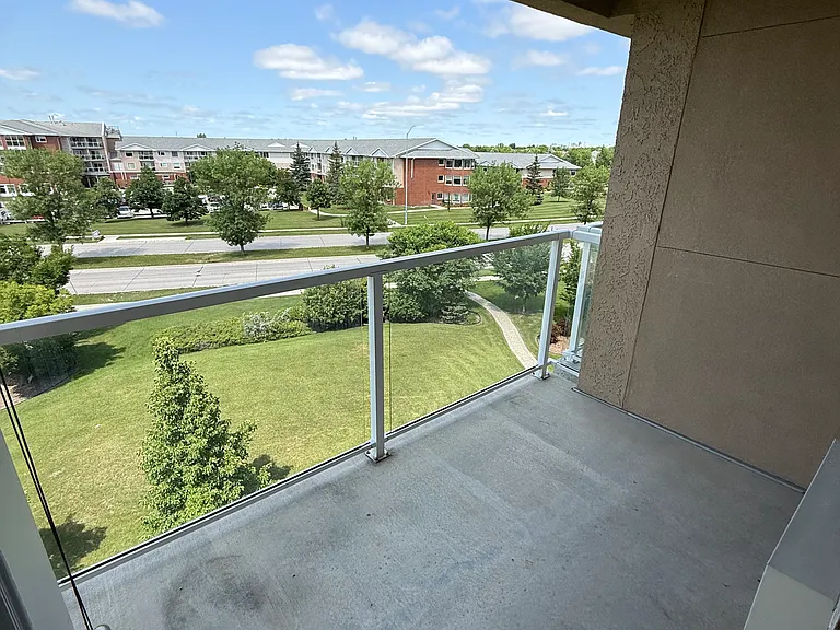 230 Fairhaven Rd #443 — Photo 9