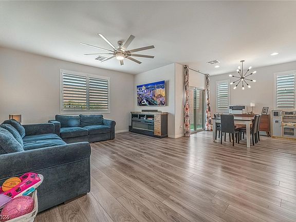 4th image of 4132 Gallinule Dr