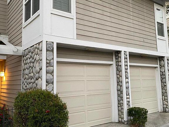 2nd image of 603 Chandler W