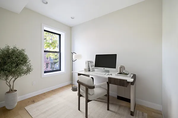 Rented by Compass | media 7