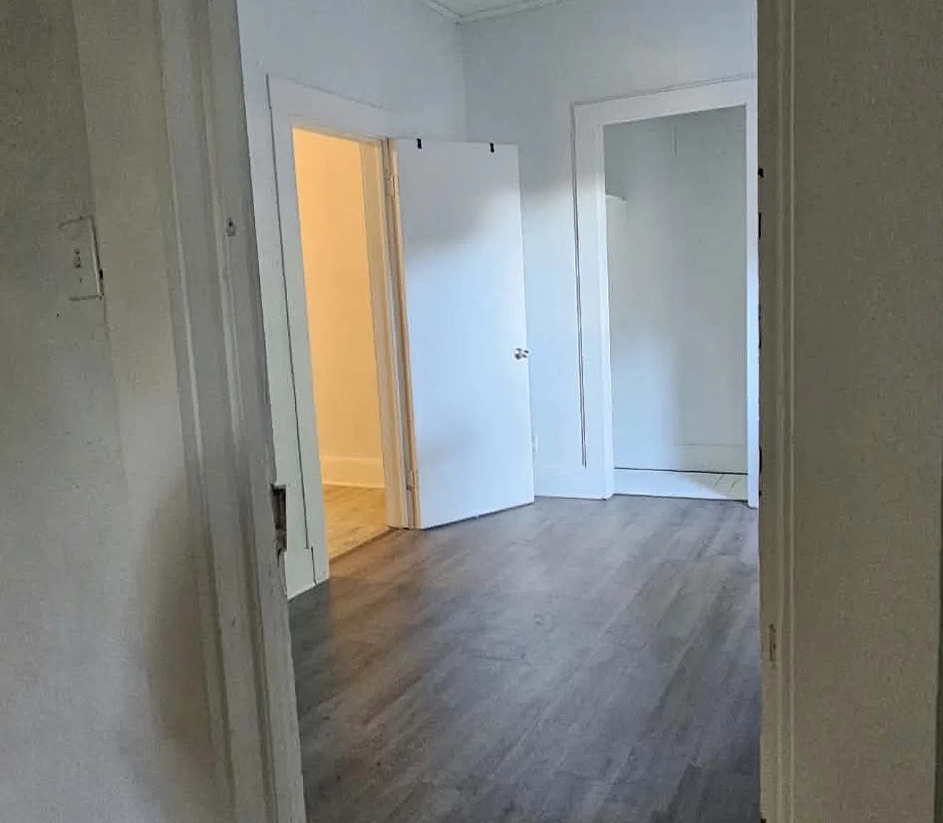 535 W Tipton St — Photo 3