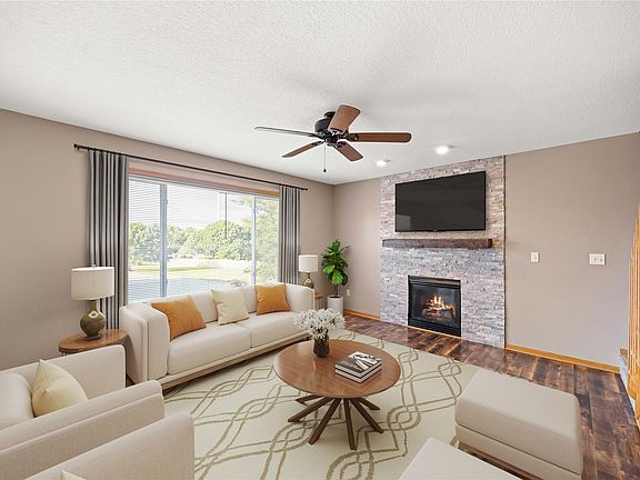 2nd image of 2621 SW 35th St