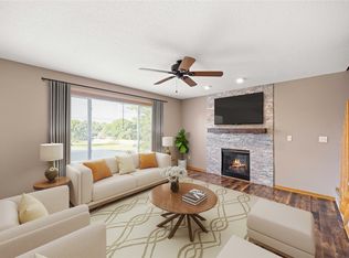 2621 SW 35th St, Ankeny, IA 50023