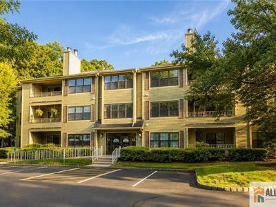 1310 Stoneridge Cir, Helmetta, NJ, 08828