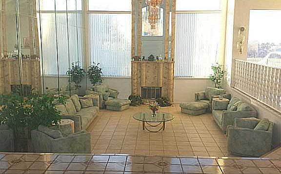 4th image of 1701 Billy Casper Dr