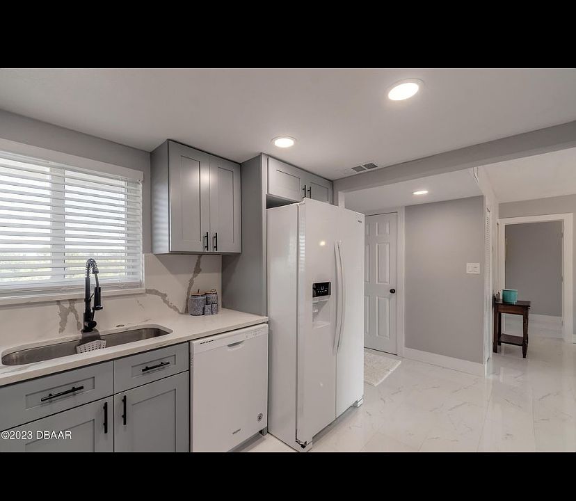 1st image of 100 Silver Beach Ave