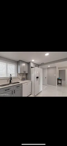 100 Silver Beach Ave Photo 1