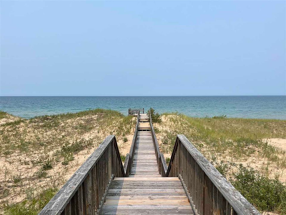 Sturgeon Bay Dr, Cross Village, MI 49723 MLS 465900 Zillow