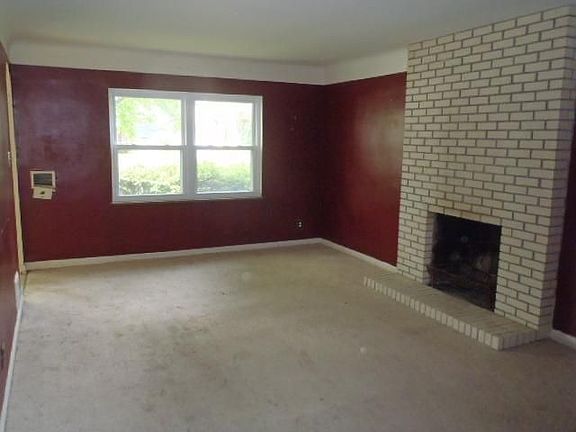 2nd image of 2663 Cedarbrook Dr