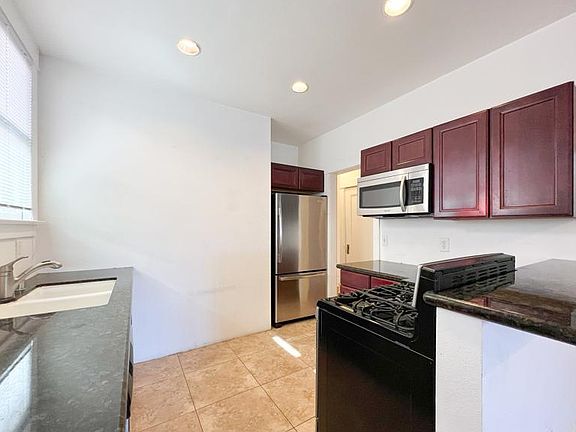 3rd image of 3615 3rd Ave