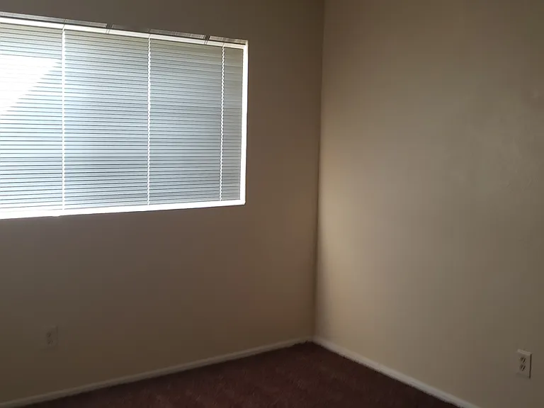 3501 Hughes Ln #B — Photo 11