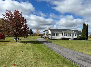 2036 Townsend Rd, Penn Yan, NY 14527