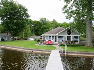 1605 E 765 S, Wolcottville, IN 46795