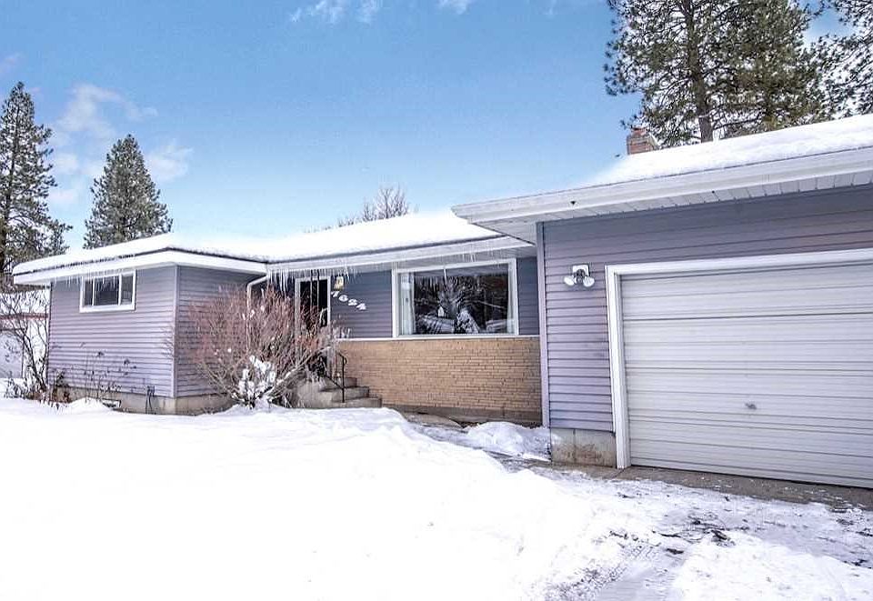 1st image of 7624 N Hughes Dr