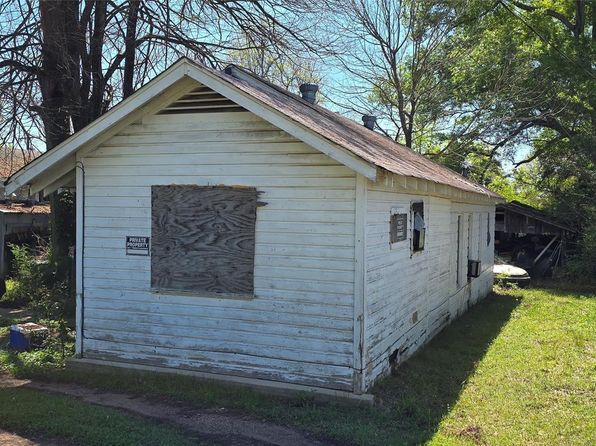 325 E Oklahoma Ave, Vivian, LA 71082