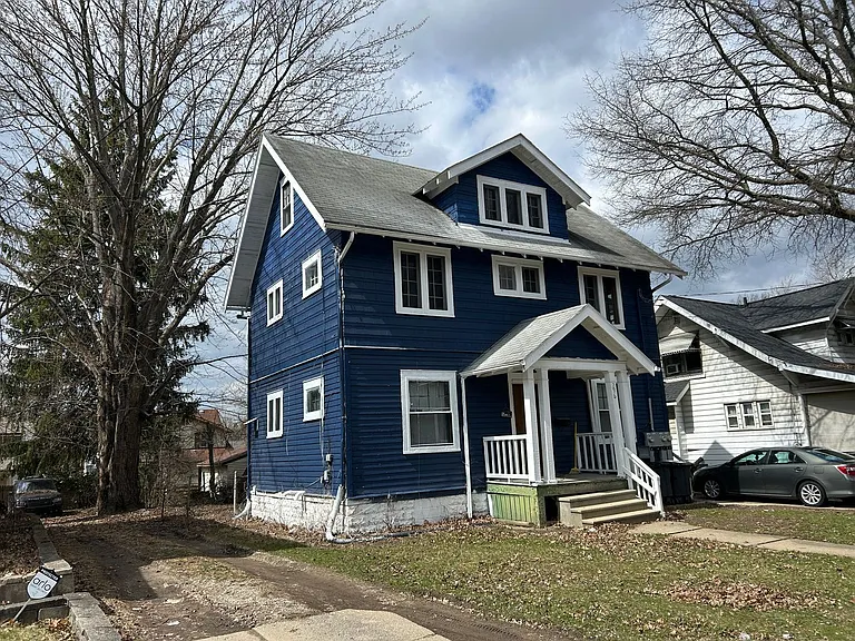 294 Madison Ave — Photo 25