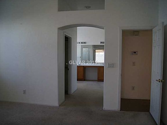5th image of 7329 Jack Russell St