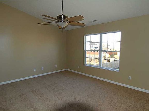 4th image of 1962 Tawney Ln