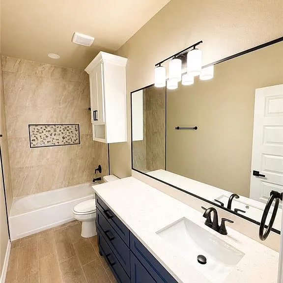 4929 Rio Red Cir W — Photo 4