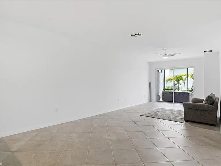 2215 Dragonfruit Way — Photo 11