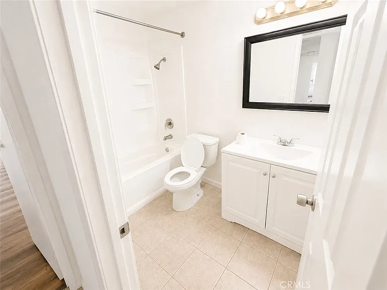 8609 Marlene St — Photo 3
