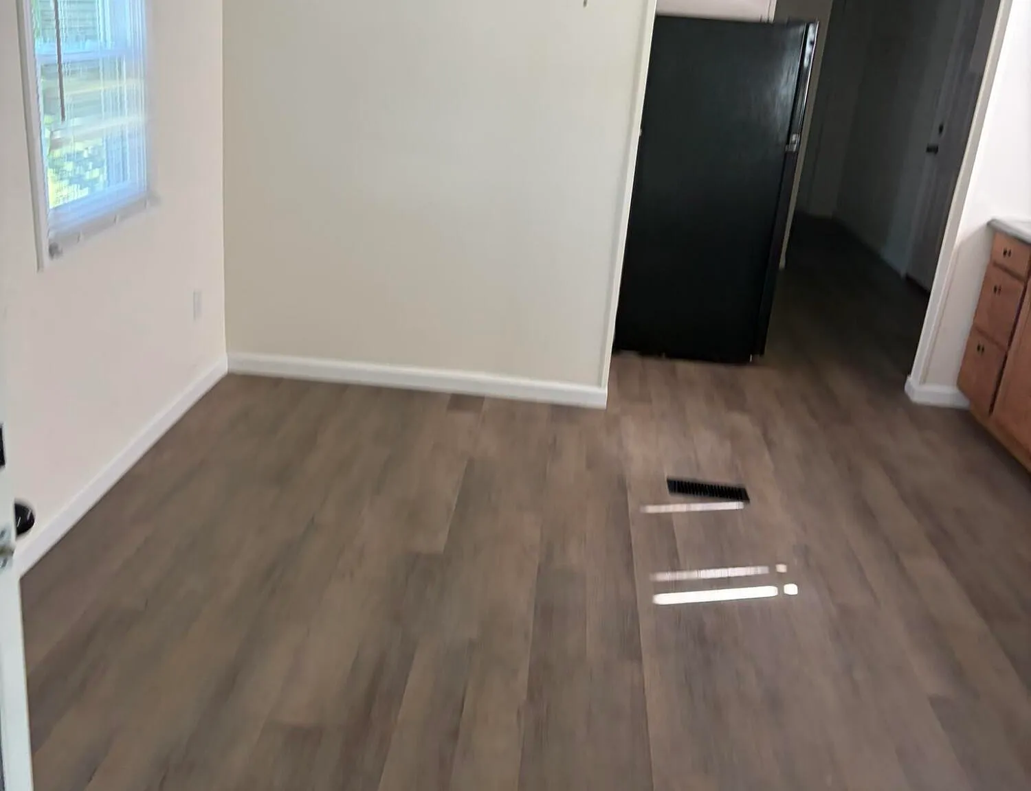 3 bed, 1150 sqft, $1,300 — Photo 4