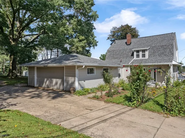 3735 Harrison Ave NW, Canton, OH 44709