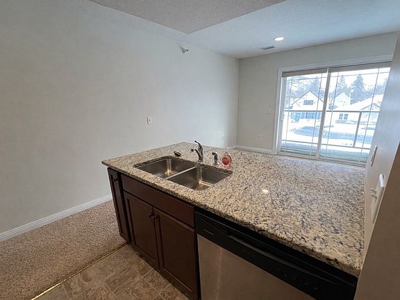 3rd image of 613 NW 1st Ave #B202