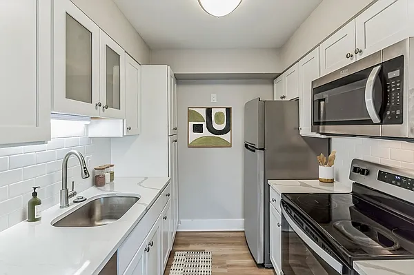 The Venue Apartment Homes — Photo 23