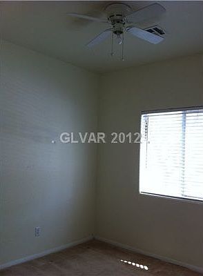 5th image of 329 Whitney Breeze Ave