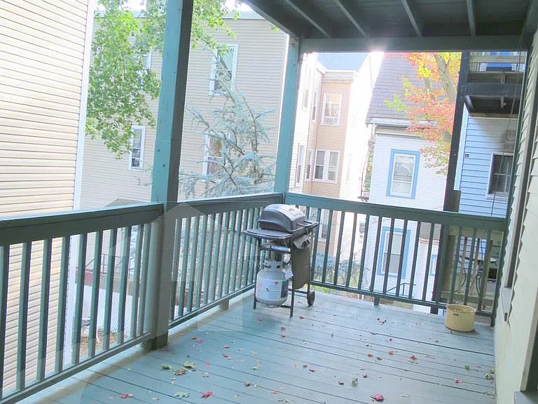 90 Norfolk St #8 — Photo 10