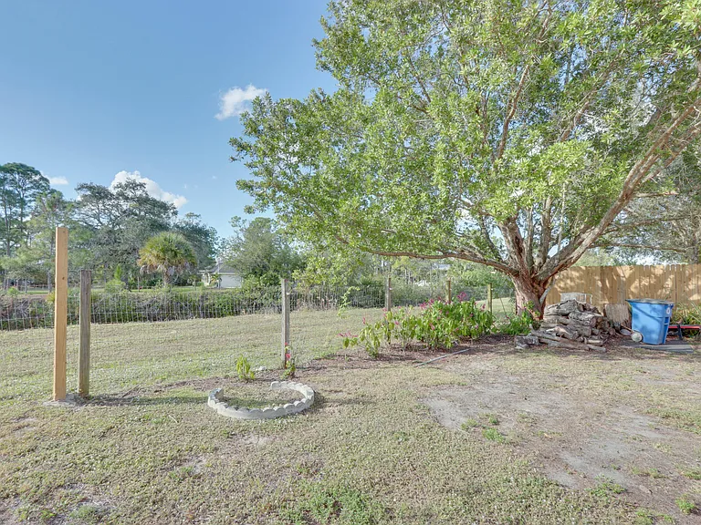 16975 83rd Pl N — Photo 35