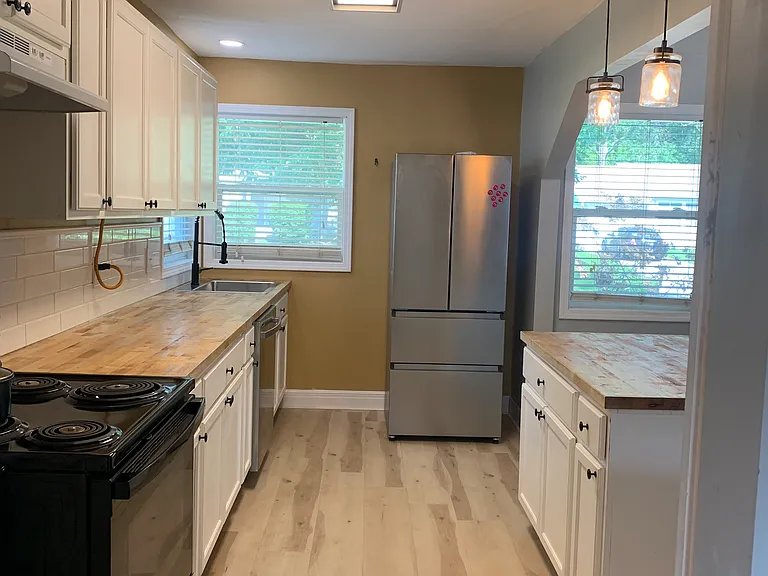 2121 Mitchell Rd — Photo 12
