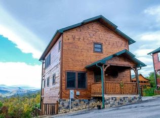 880 Great Smoky Way, Gatlinburg, TN 37738