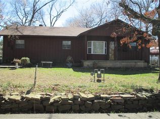 3200 E Chism St, Paris, AR 72855