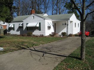 2215 Dickens Ave, Charlotte, NC 28208